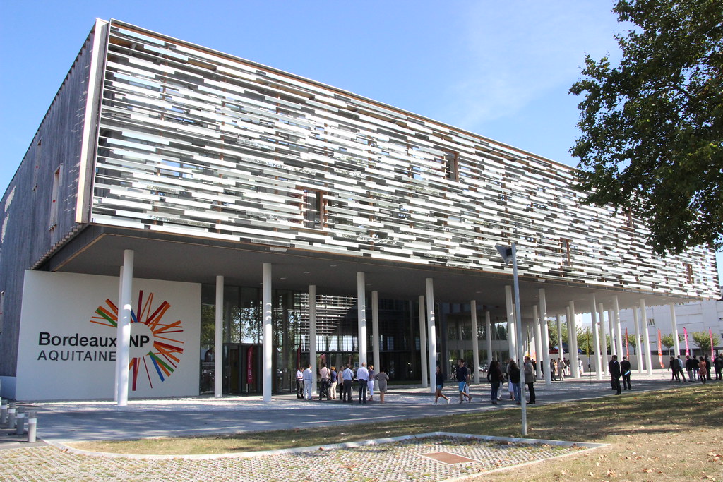 Entrance of the Bordeaux INP building.